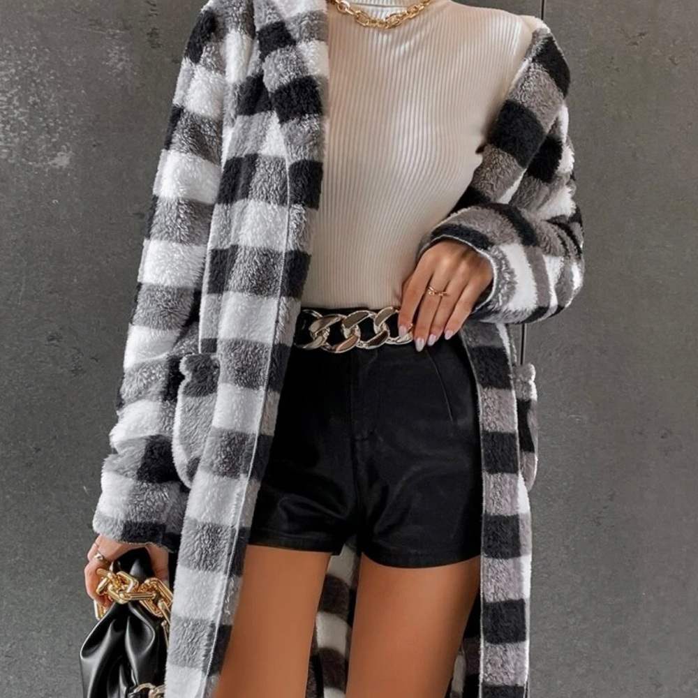 Plaid soft black and white flannel jacket
